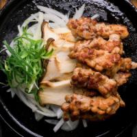 Grilled Beehive Cut Pork Belly with oyster mushrooms · 벌집 삼겹살구이