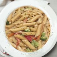Vegetable Rasta Pasta · Spicy creamy sauce with assorted veggies.Topped with parmesian cheese