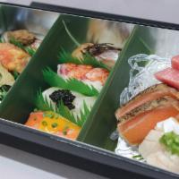 Sashimi and Sushi Omakase · 3 kinds of Sashimi and 8 pieces of our Signature Preparation Sushi.
Selected carefully by ou...