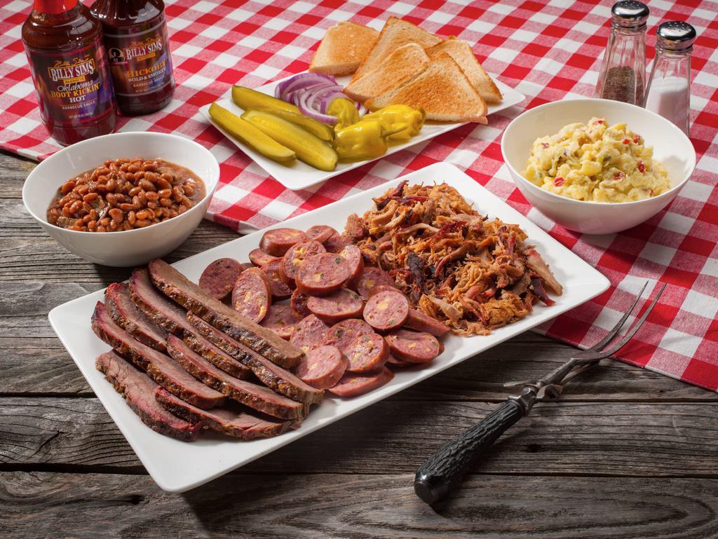 Gameday Pack · 1 1/2 lbs. of our premium smoked meat, 2 sides (1 pint each), and 4 slices of Texas toast. 