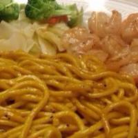 Y4. Yakisoba Shrimp Combo · Fried noodle dish.
