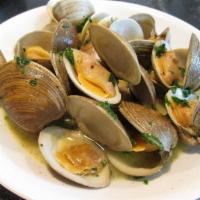 VONGOLE PO WHITE · Little neck clams sauteed garlic olive oil white wine