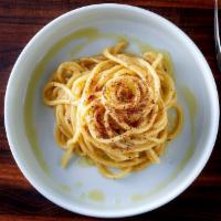 Cacio e Pepe  · tonarelli | pecorino locatelli | whey pink peppercorn | olive oil