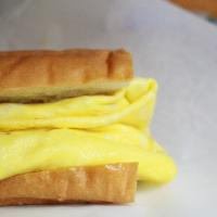Hickory Smoked Bacon & Cheese Omelet Sandwich · 