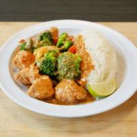 Kuala Curry · Thai/Malaysian. Crispy chicken (breaded chicken breast) or grilled chicken with mixed veggie...