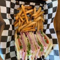 Milton’s Pita Club · Turkey, ham, bacon, lettuce, tomato, provolone and mayo on pita. Served with a side of fries.