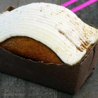 Individual sweet Bread Pumpkin · An individual pumpkin bread with a zest of bourbon and a delicious cream cheese on the top