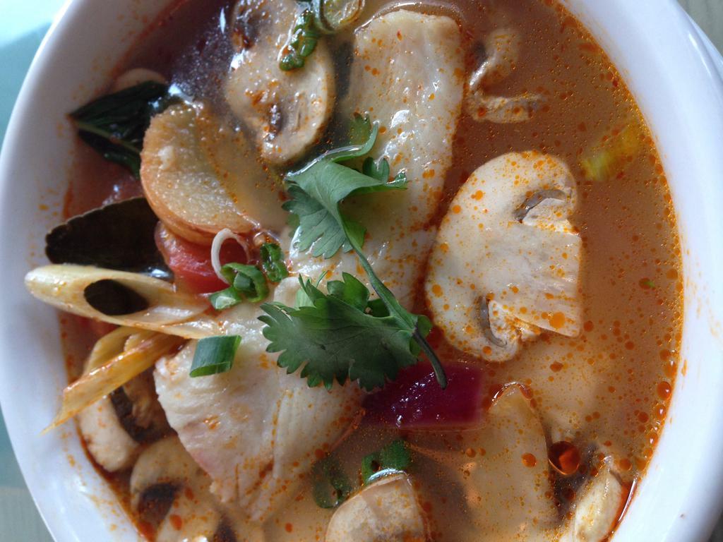 Thai Apsara · Dinner · Thai · Noodles · Asian