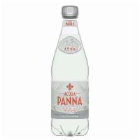 Acqua Panna · Sm. 500 ml. Bottled water from Italy. Still.