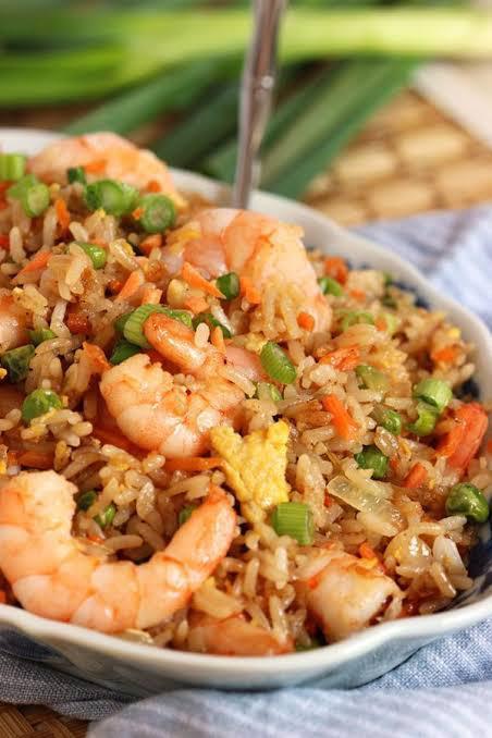 House Combo Fried Rice · Shrimps, chicken, BBQ Pork, white onion, carrot, green onion