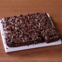 Triple Chocolate Brownie · 9 servings. Whole brownie, 1 pan.
