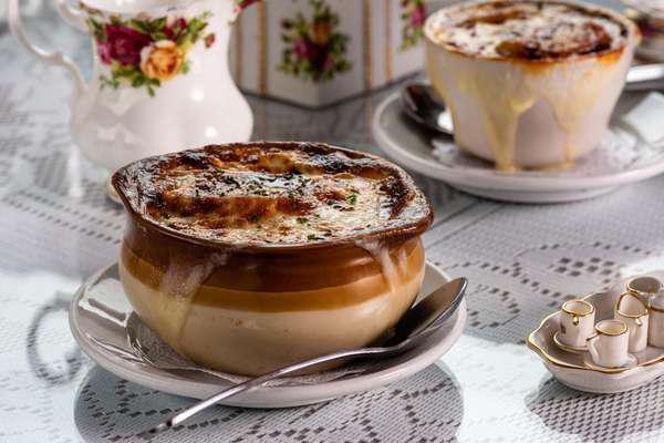 CUP French Onion Soup Lunch Specialty · 
