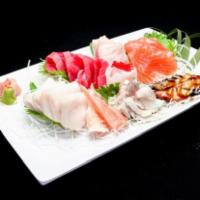 Sashimi Combo B · Piece of fish.