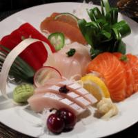 Sashimi (15 Pieces) · 15 pieces - Tuna(3), Yellowtail(3), Salmon(3), White Fish(3), Albacore(3)
