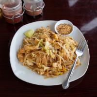 PAD THAI · Rice noodle, egg, onion, cabbage and bean sprout.