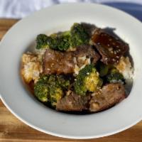 Broccoli Beef Teriyaki Rice Bowl · A CLASSIC FAVORITE, STEAMED RICE, TENDER BEEF, FRESH BROCCOLI IN A GINGER SOY TERIYAKI SAUCE