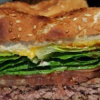 Cheeseburger · Yellow American, lettuce, tomato & mayo