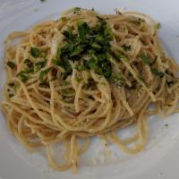 Carrettiera · Spaghetti, garlic, crushed red pepper, Parmigiano and Italian parsley.