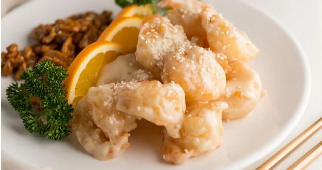 Honey Walnut Prawns Special Dinner · Lightly cream sauce, prawns crispy with honey glazed walnuts.