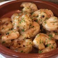 Gamberi con Aglio e Peperoncino · Sauteed shrimp with garlic, olive oil and crushed red pepper.