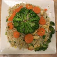 F4. Vegetarian Fried Rice Platter · Stir fried with sweet peas, carrot and corns. Vegetarian.