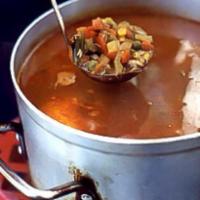 32oz Maryland Crab Soup · Savory soup with a crab base.