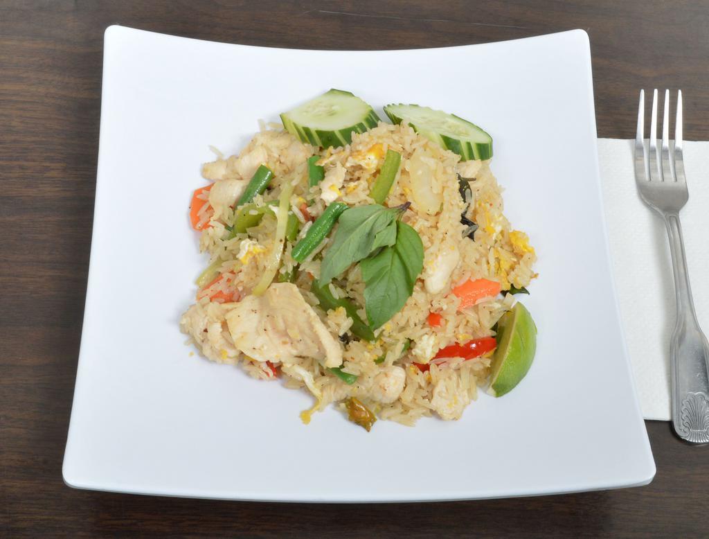  Basil Fried Rice · Fried rice with fresh basil, egg, onion, bell, string bean and carrot.