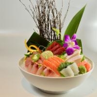 Sashimi Regular · 15 pieces of assorted sashimi and rice.