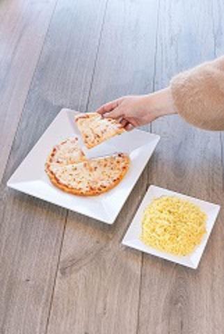 Kid's Meal with Cheese Pita Pizza · Vegetarian.
All kids meals served with seasoned basmati rice, and warm pita.
