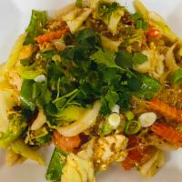 28. Pad Woonsen · Glass noodles, carrot, cabbage, bokchoy, green onion, snow pea and broccoli.