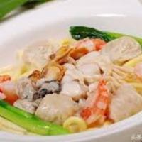 Seafood in Yee-Fu Noodle Soup · Savory light broth with noodles. 