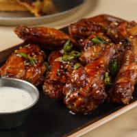 10 Wings · Up to 2 sauces.