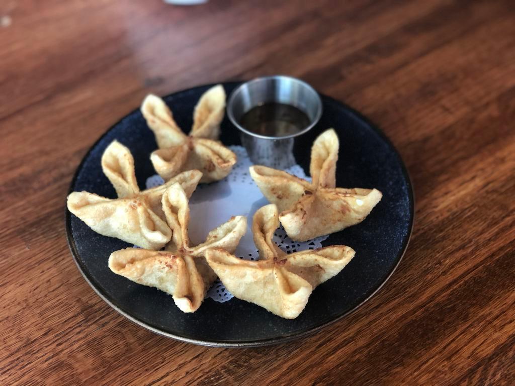 Crab Cheese Wontons  · 5 pieces.