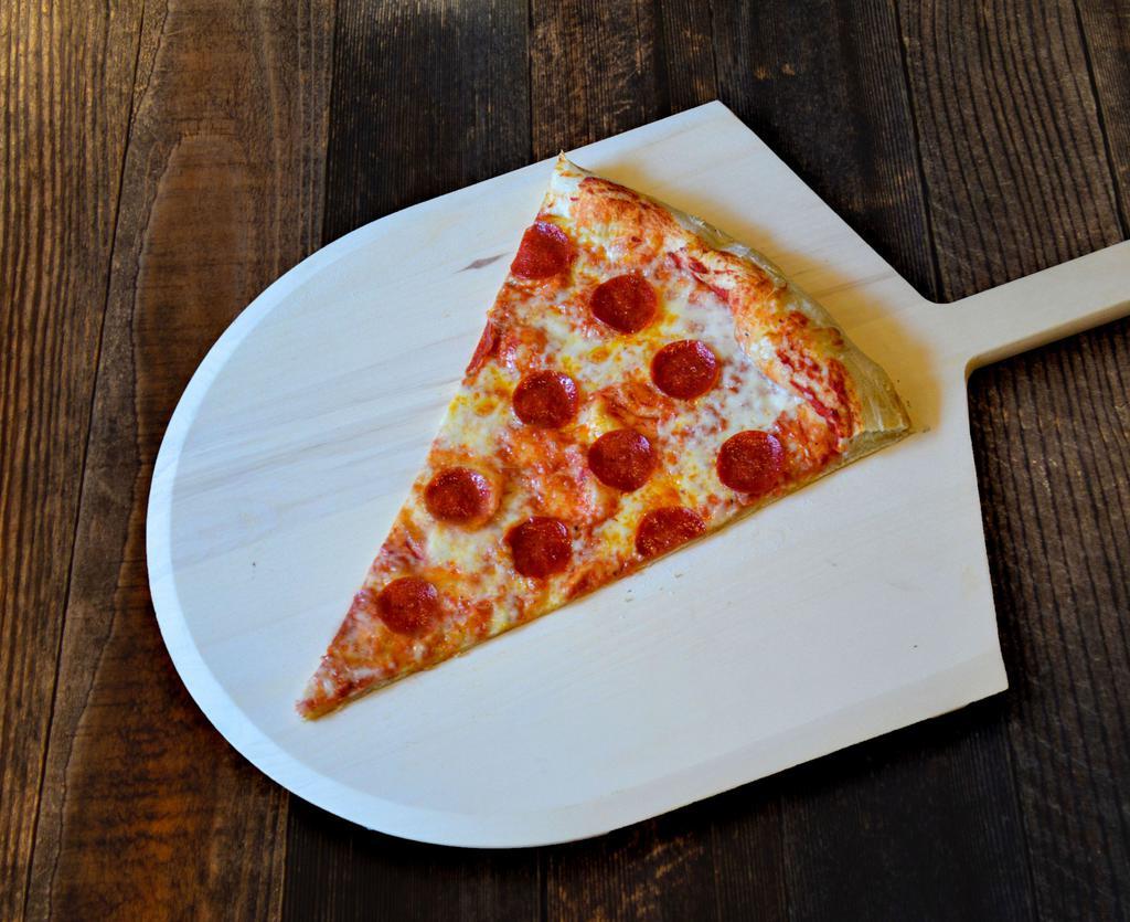 Benny Damato's · Dinner · Italian · Pizza