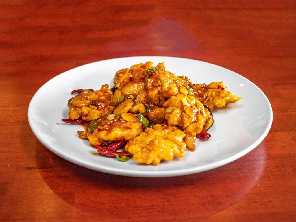 Hunan Crispy Fish Fillet · Dry, spicy flavor that comes from doubanjiang or chili paste. Spicy.