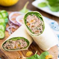 W9. tuna wrap · fresh tuna fish .. red onion , lettuce .and tomatoes 