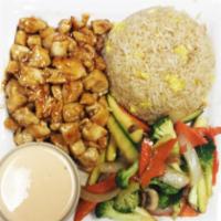 Hd2. Hibachi Chicken · Served with ginger salad, shrimp appetizer, hibachi vegetable and egg fried rice.