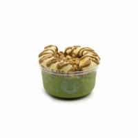 Green Power · Kale blend with vanilla protein topped with granola, banana, and almond butter.