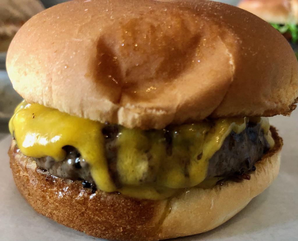 Kid's Cheeseburger · 1/4 Pound Burger, Cheese