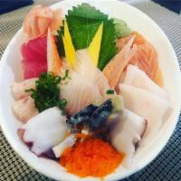 Chirashi Don · Chef's choice of assorted fish sashimi style.