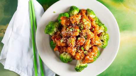 S6. Sesame Chicken · Chunks of chicken stir-fried with our chef's sesame seed and hot garlic sauce. Hot and spicy.