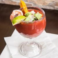 Coctel de Camaron · Shrimp cocktail.