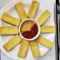 Crispy fried Tofu ($5 Đậu hủ chiên giòn) · Served with House Special Sweet and Sour Dipping Sauce.