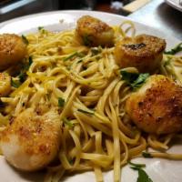 Sea Scallops · Your choice of broiled, fried or scampi-style.