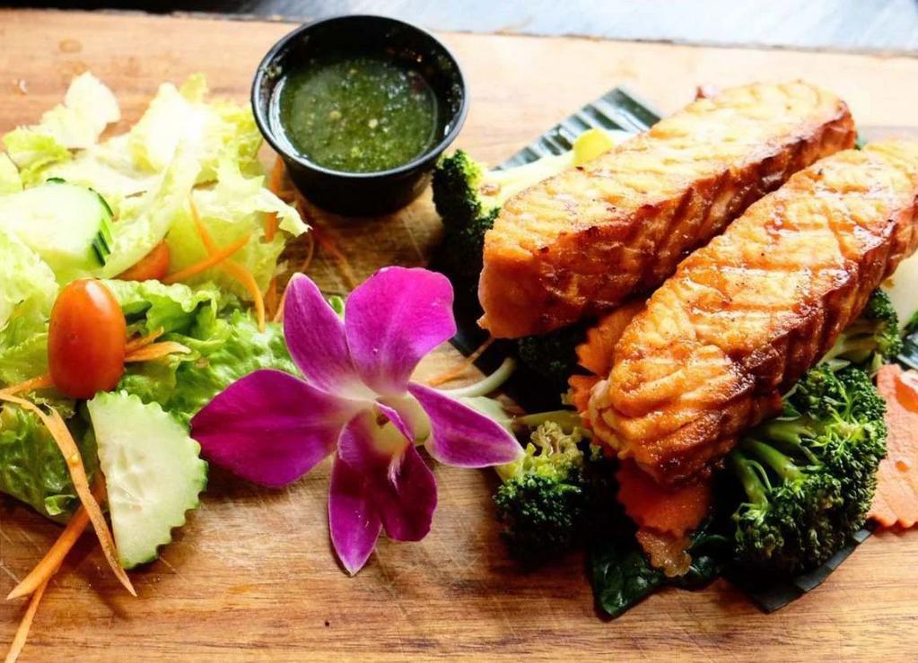 Grilled Salmon · Grilled salmon served with spicy lime sauce.