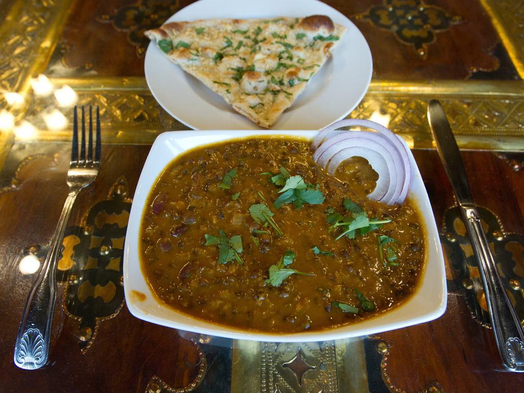India Palace Restaurant · Lunch · Seafood · Desserts · Dinner · Indian · Vegetarian