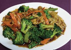 Broccoli Chicken · Popular stir in brown garlic sauce.