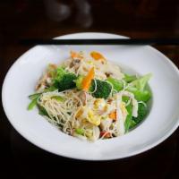 Mei Fun Noodles · Thin rice noodles stir-fried with onion, scallion bell pepper. Choice of vegetable, chicken,...
