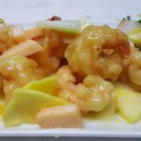 Grand Marnier Shrimp · Jumbo shrimp lightly battered, Melons, deep fried, with sweet citrus sauce.