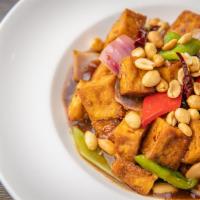 Kung Pao Tofu  · Tofu, bell pepper, onion, chili, peanut, celery, w/ Kung Pao Sauce 